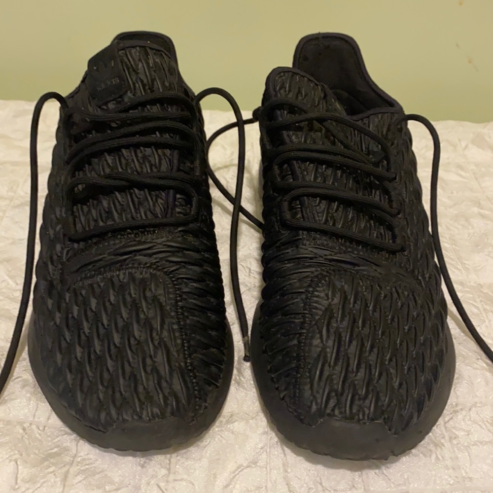 Adidas tubular shadow triple black sneaker size 11